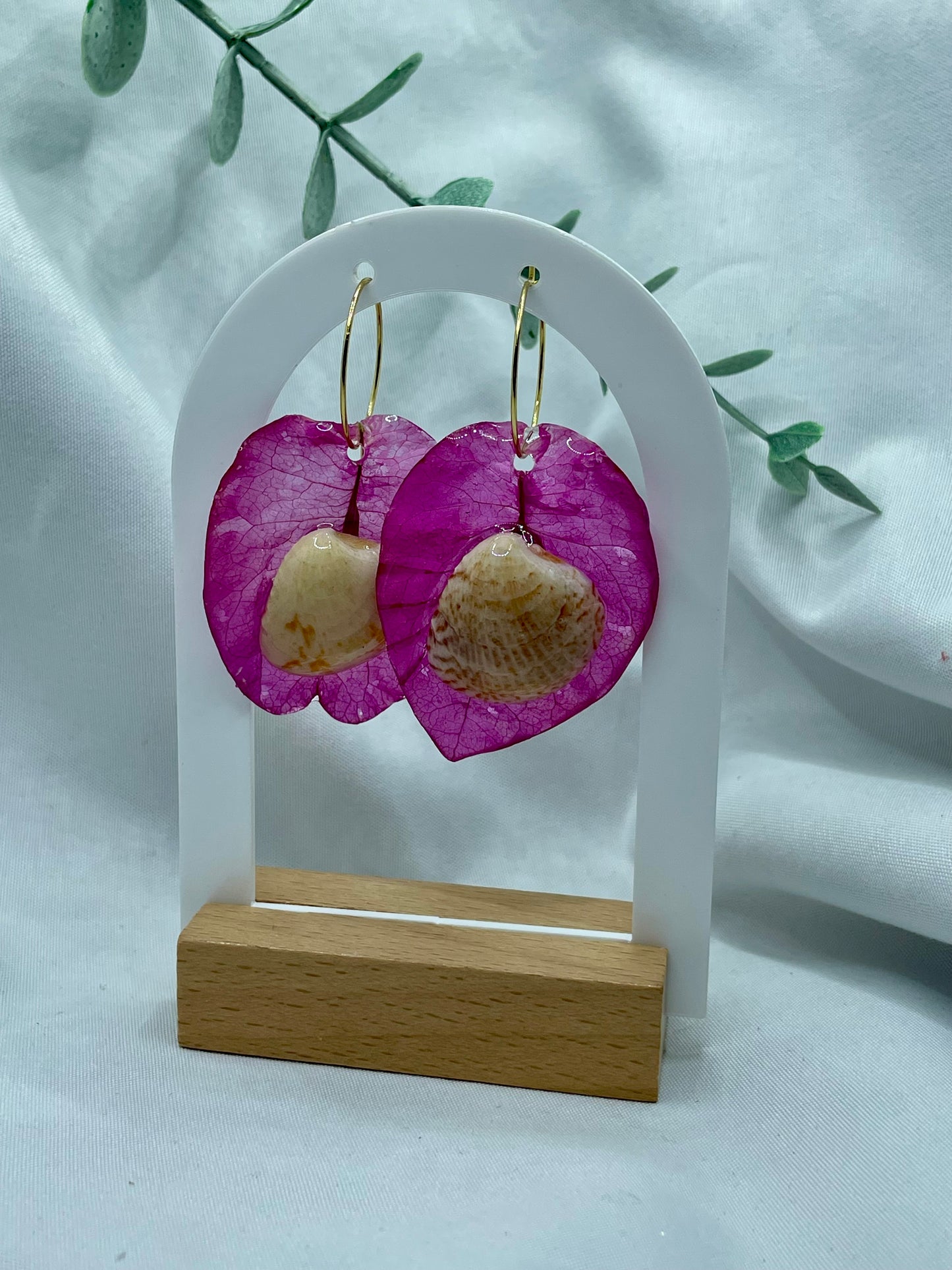 Pink Trinitaria de Abuela & Shell Earring