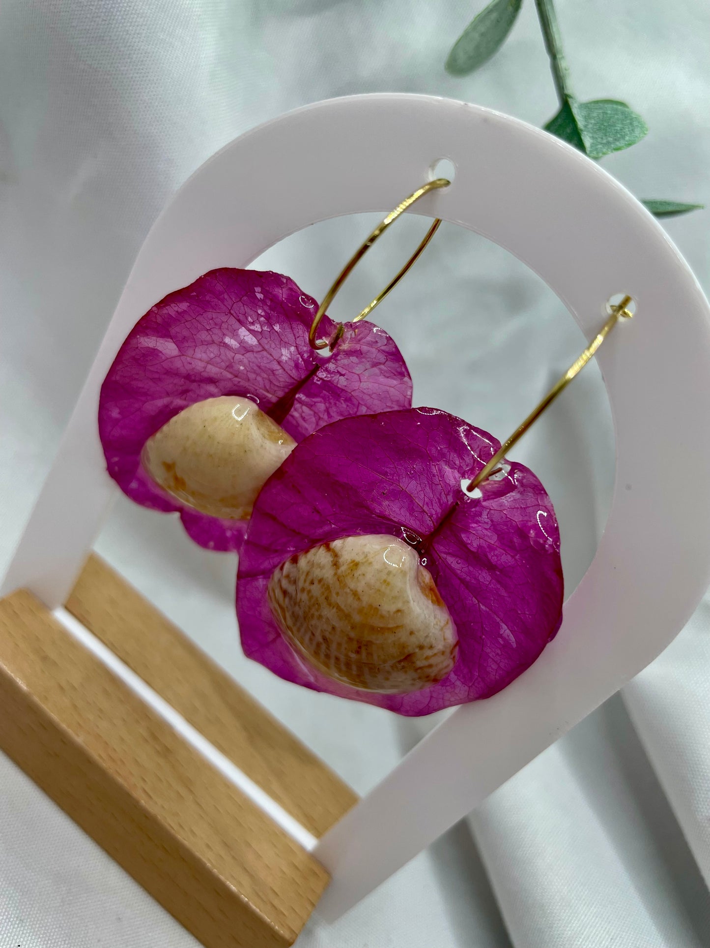 Pink Trinitaria de Abuela & Shell Earring