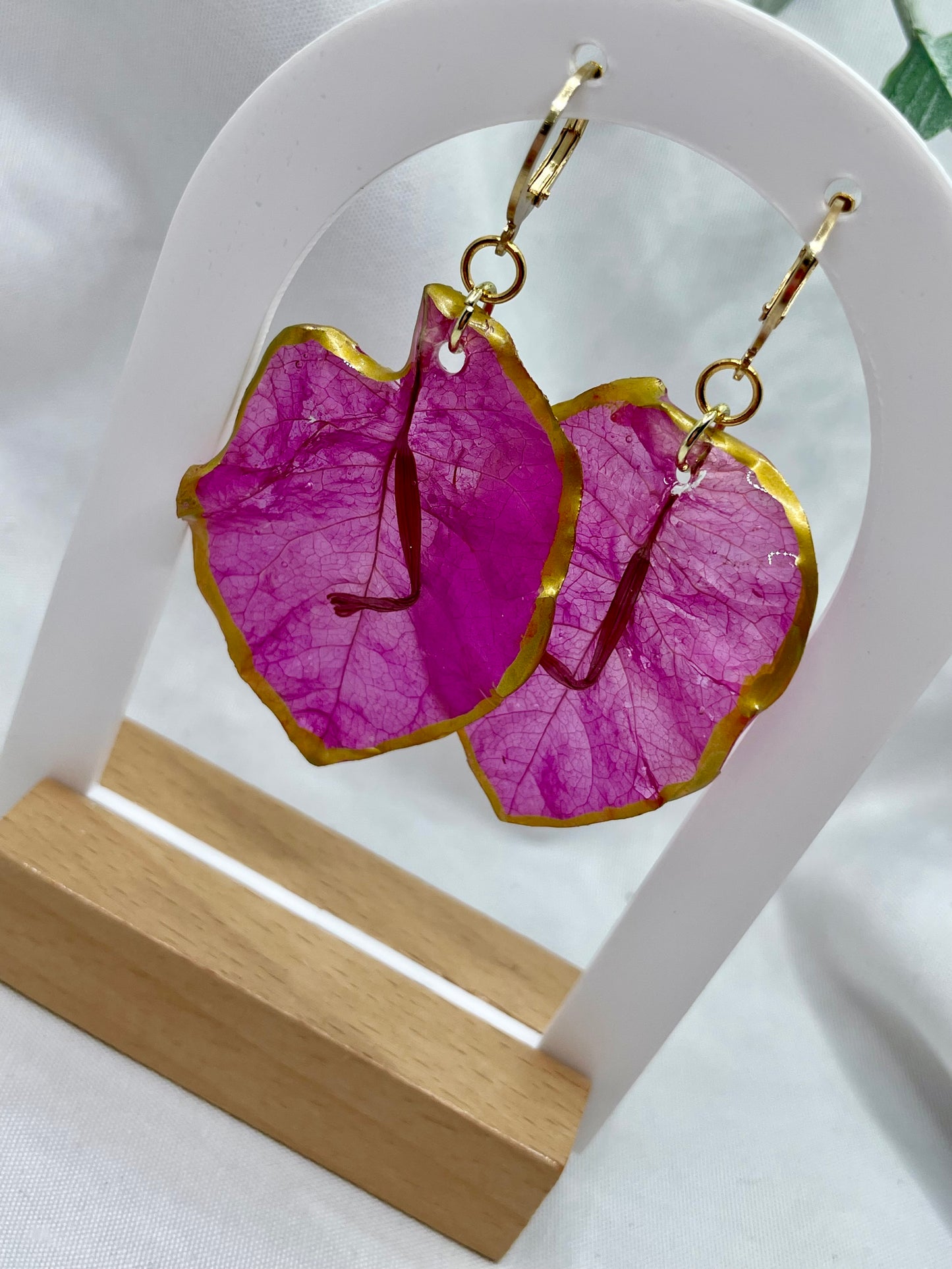 Pink Trinitaria de Abuela Earring