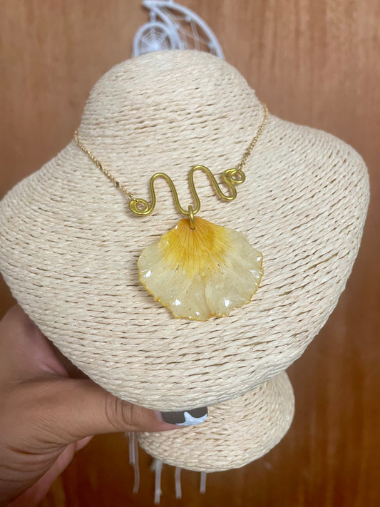 Trazado de Flamboyán Necklace
